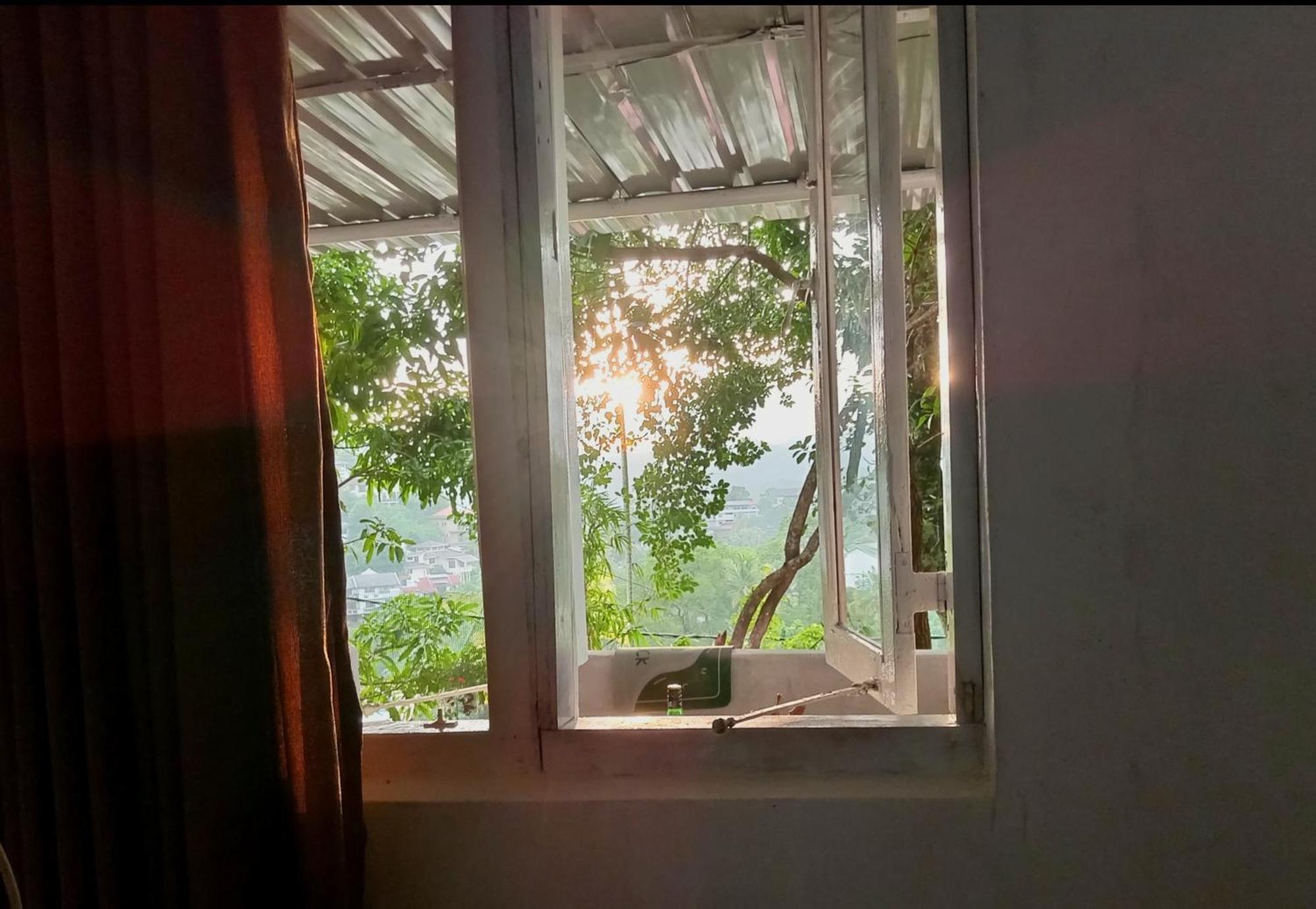 Fly Infinity - Home Stay كاندي المظهر الخارجي الصورة