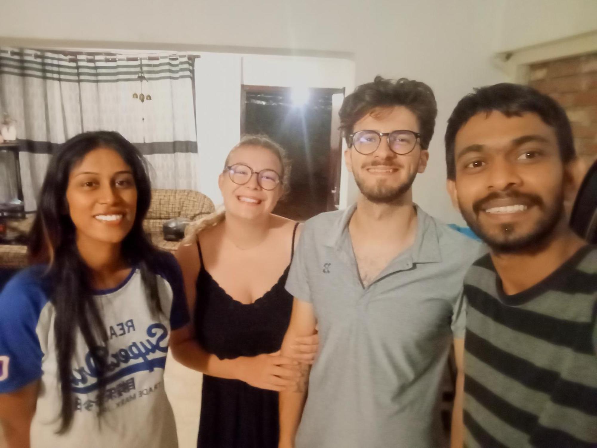 Fly Infinity - Home Stay كاندي المظهر الخارجي الصورة